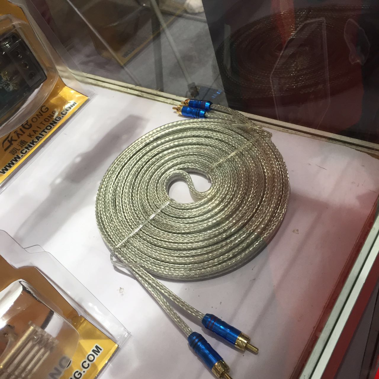 金橋屏蔽網(wǎng)銅編織線運用 金橋屏蔽網(wǎng)銅編織線運用